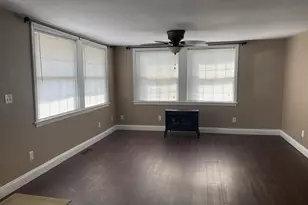 2025 S Lincoln Ave, Lebanon, PA 17042 - Photo 2