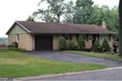 1813 Martin Drive, Lebanon, PA 17046 - Photo 2