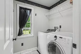 685 E Spruce St, Palmyra, PA 17078 - Photo 18