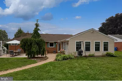 980 S Green Street, Palmyra, PA 17078 - Photo 2