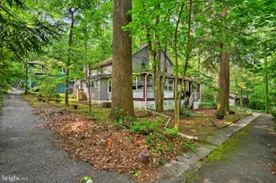 601 Kephart Ave, Mount Gretna, PA 17064 - Photo 2
