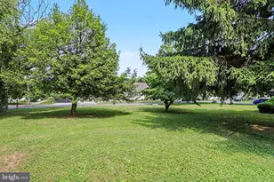 2015 E Pennsylvania Ave, Lebanon, PA 17042 - Photo 28