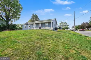 418 Elm St, Lebanon, PA 17042 - Photo 4