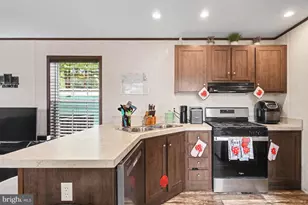 17 Lebanon Valley Ct, Lebanon, PA 17046 - Photo 8