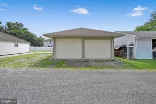 324 S Lincoln St, Palmyra, PA 17078 - Photo 26