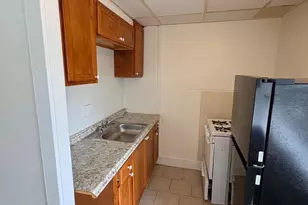 531 Cumberland St, Lebanon, PA 17042 - Photo 1