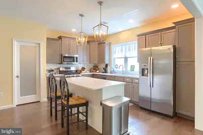 709 Jeffsu Lane, Lebanon, PA 17003 - Photo 6