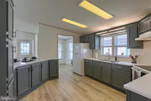 154 W Spruce St, Palmyra, PA 17078 - Photo 12