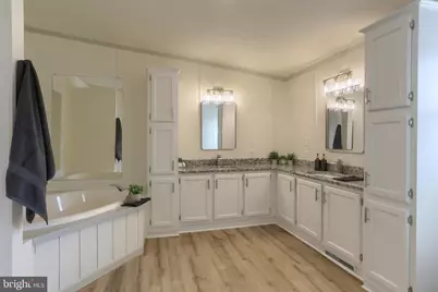 154 W Spruce Street, Palmyra, PA 17078 - Photo 22