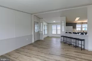 154 W Spruce St, Palmyra, PA 17078 - Photo 6