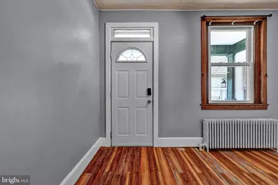 121 W Washington Avenue, Myerstown, PA 17067 - Photo 6