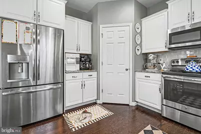 1 Greystone Xing L-0119, Lebanon, PA 17042 - Photo 12
