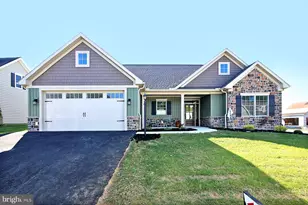 108 Allwein Dr, Lebanon, PA 17042 - Photo 1