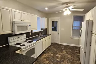 757 Locust St, Lebanon, PA 17042 - Photo 6