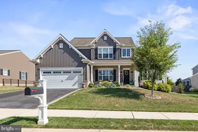 39 Blue Jay Way, Lebanon, PA 17042 - Photo 1