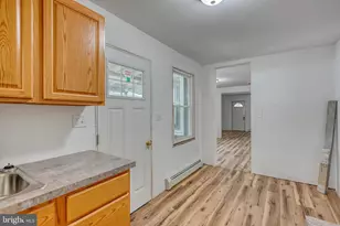 487 N 6th St, Lebanon, PA 17046 - Photo 8