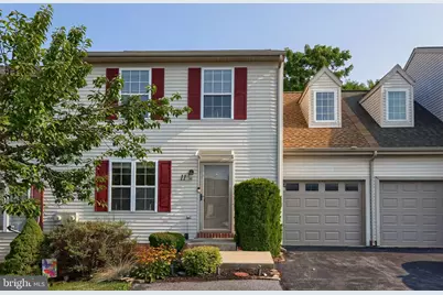 11 Sue Circle, Lebanon, PA 17042 - Photo 2