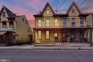 361 N 3rd St, Lebanon, PA 17046 - Photo 2