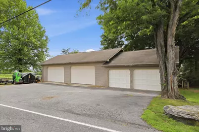 3255 W Oak Street, Lebanon, PA 17042 - Photo 2