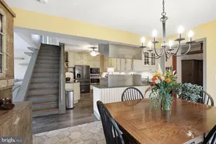 3255 W Oak St, Lebanon, PA 17042 - Photo 8