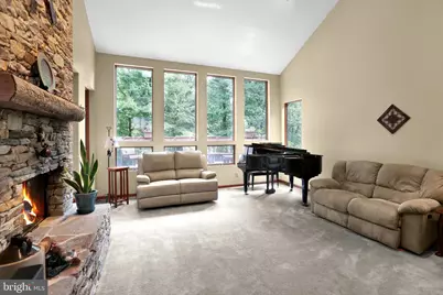 814 Holly Lane, Lebanon, PA 17042 - Photo 8