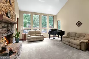 814 Holly Ln, Lebanon, PA 17042 - Photo 8