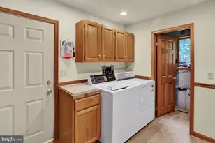 814 Holly Ln, Lebanon, PA 17042 - Photo 32