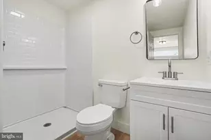 749 N Railroad St, Palmyra, PA 17078 - Photo 4