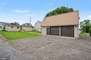 749 N Railroad St, Palmyra, PA 17078 - Photo 24