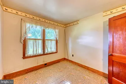 698 N 2nd Avenue, Lebanon, PA 17046 - Photo 12