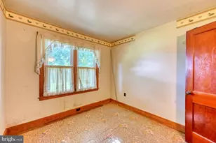 698 N 2nd Ave, Lebanon, PA 17046 - Photo 12