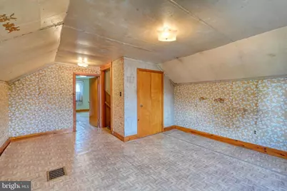 698 N 2nd Avenue, Lebanon, PA 17046 - Photo 18