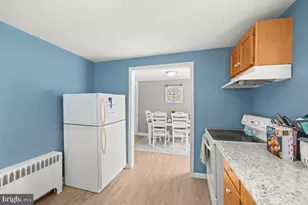 733 W Oak St, Palmyra, PA 17078 - Photo 16