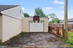 523 E Walnut St, Lebanon, PA 17042 - Photo 22