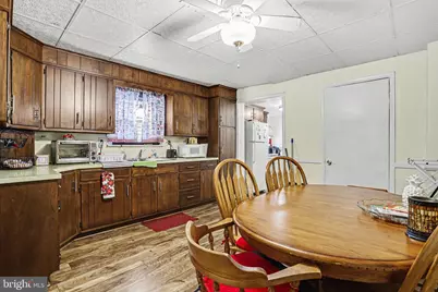 523 E Walnut Street, Lebanon, PA 17042 - Photo 6