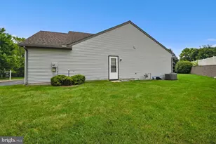 68 Springhouse Dr, Myerstown, PA 17067 - Photo 28