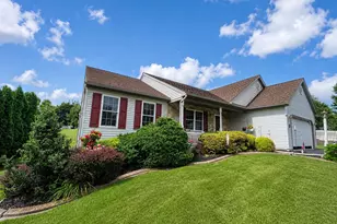68 Springhouse Dr, Myerstown, PA 17067 - Photo 2
