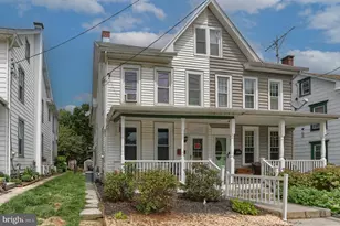 337 E Maple St, Annville, PA 17003 - Photo 1