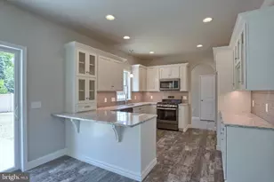 01 Starlight Ln, Lebanon, PA 17046 - Photo 10