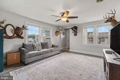 911 W Cherry Street, Palmyra, PA 17078 - Photo 6