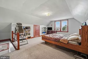 911 W Cherry St, Palmyra, PA 17078 - Photo 16