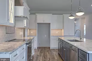 018 Starlight Ln, Lebanon, PA 17046 - Photo 18