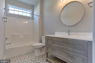 018 Starlight Ln, Lebanon, PA 17046 - Photo 8