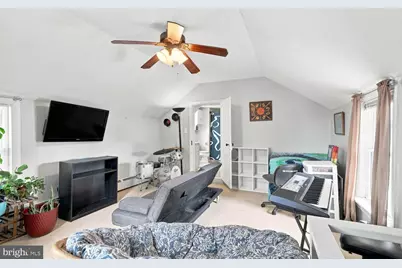 24 E Carpenter Avenue, Myerstown, PA 17067 - Photo 14