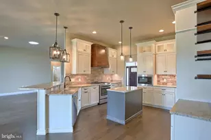 022 Starlight Ln, Lebanon, PA 17046 - Photo 16