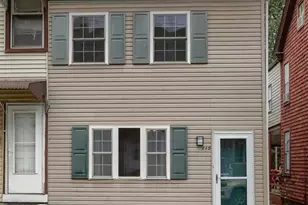 115 S 3rd St, Lebanon, PA 17042 - Photo 2