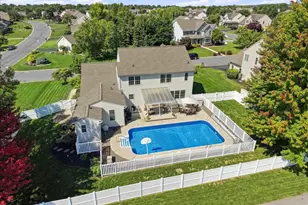 25 Lexington Dr, Annville, PA 17003 - Photo 2