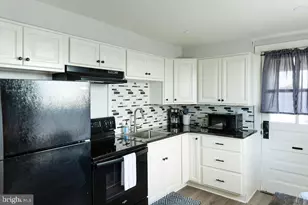 834 W Main St, Palmyra, PA 17078 - Photo 24