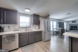 521 Palm City Park, Annville, PA 17003 - Photo 34