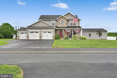 796 Marcon Drive, Lebanon, PA 17046 - Photo 2